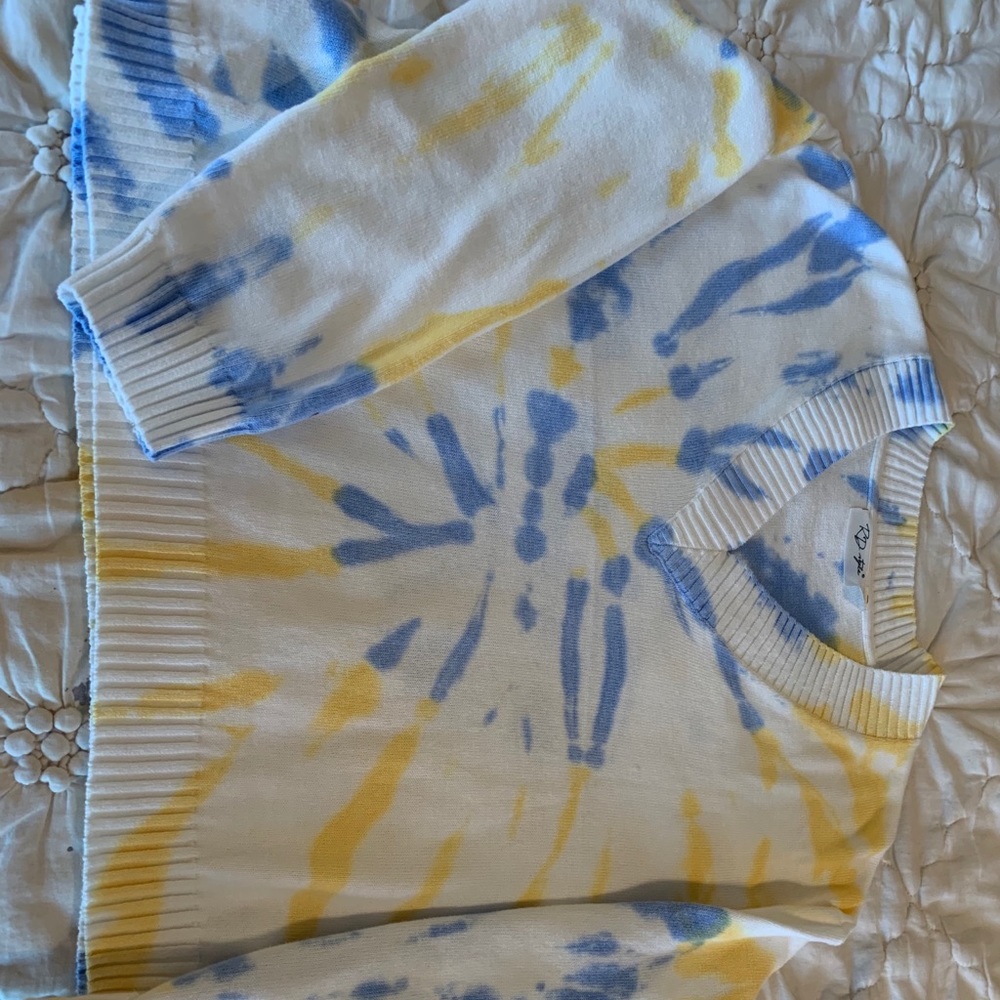 Tye die scout and Molly sweater